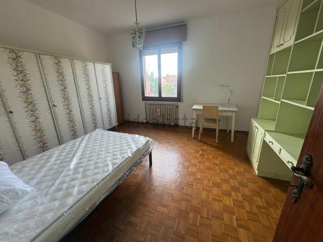 Stanze in affitto di m² in Via Tarquinia