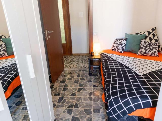 Stanze in affitto di m² in Via Tiziano, 62