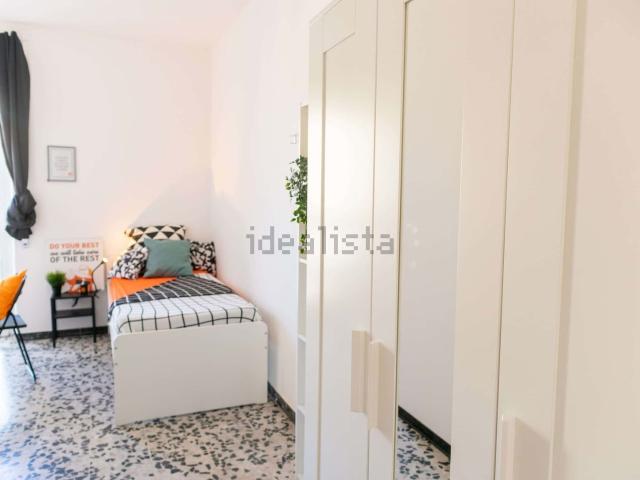 Stanze in affitto di m² in Via Tiziano, 62