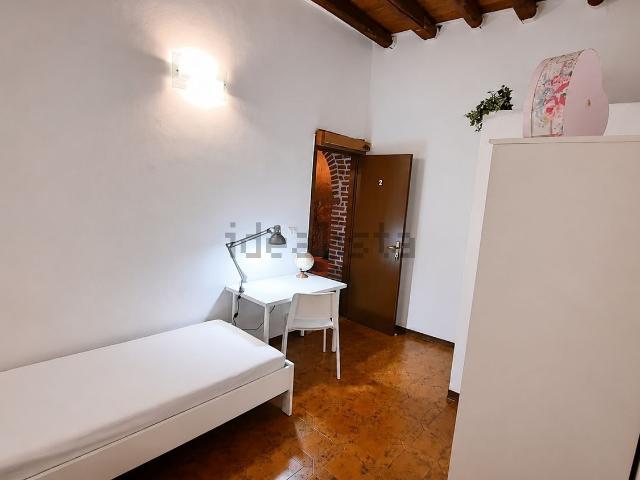 Stanze in affitto di m² in Via Tombetta, 46