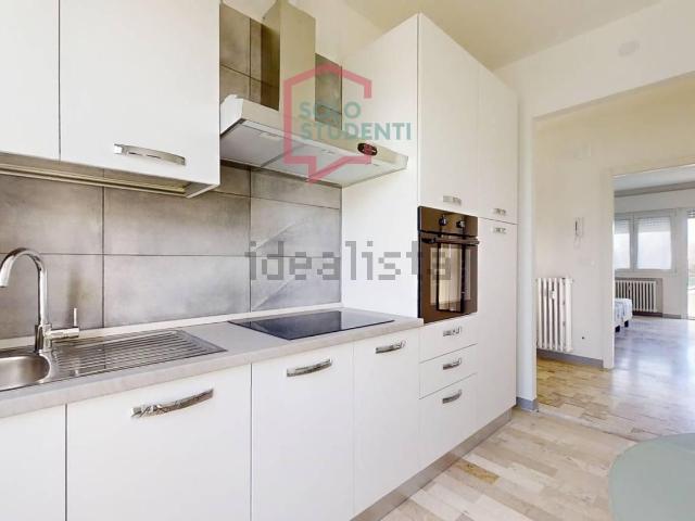 Stanze in affitto di m² in Via Trento, 19