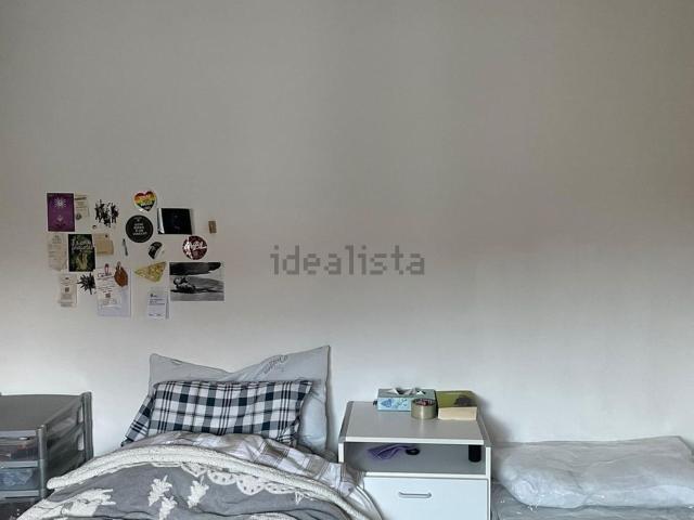 Stanze in affitto di m² in Via Umbria