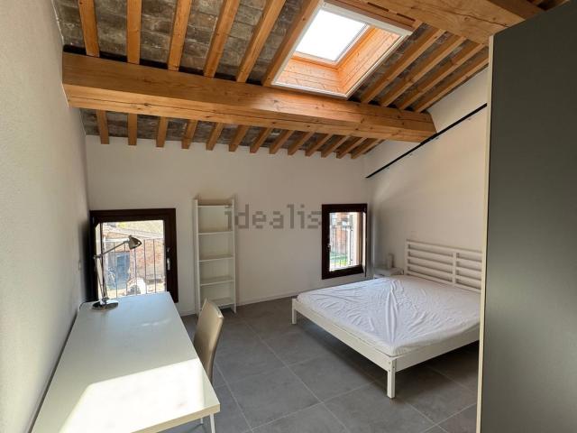Stanze in affitto di m² in Via Vallazza, 13