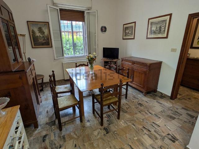 Stanze in affitto di m² in Via Valle D&apos Aosta, 29