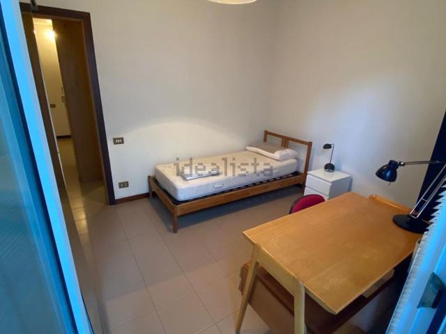 Stanze in affitto di m² in Via Adigetto, 17