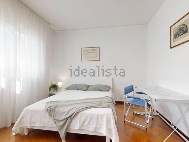 Stanze in affitto di m² in Via Aleardo Aleardi