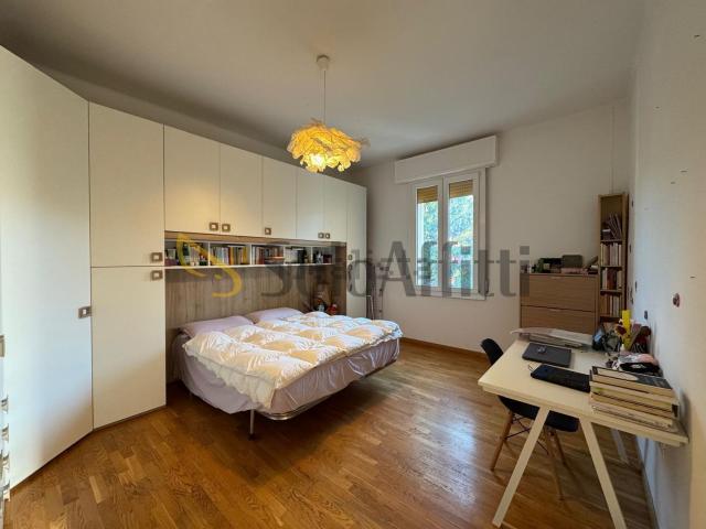 Stanze in affitto di m² in Via Alessandro Algardi, 13