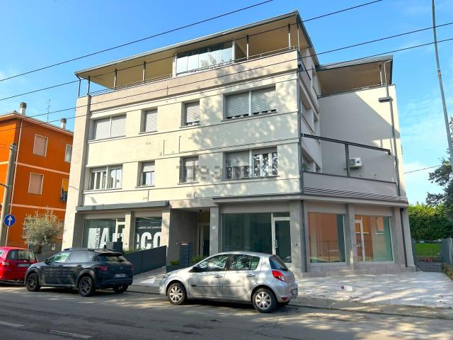 Stanze in affitto di m² in Via Baganza, 41