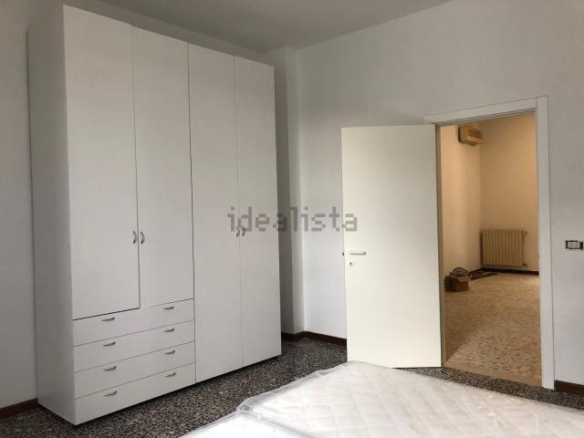 Stanze in affitto di m² in Via Bologna, 484