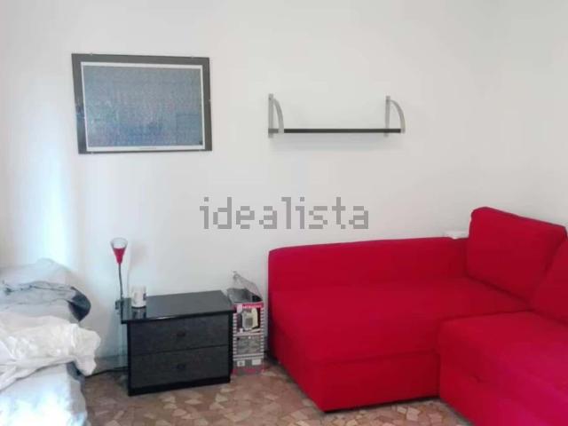 Stanze in affitto di m² in Via Carlo Francesco Dotti
