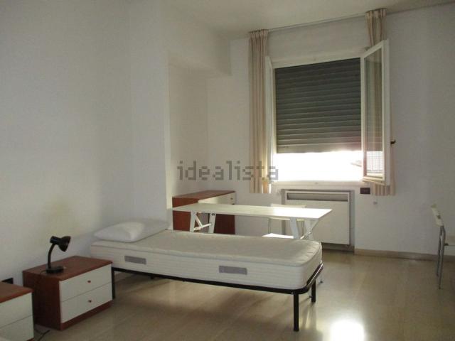 Stanze in affitto di m² in Via Cesare Boldrini, 18
