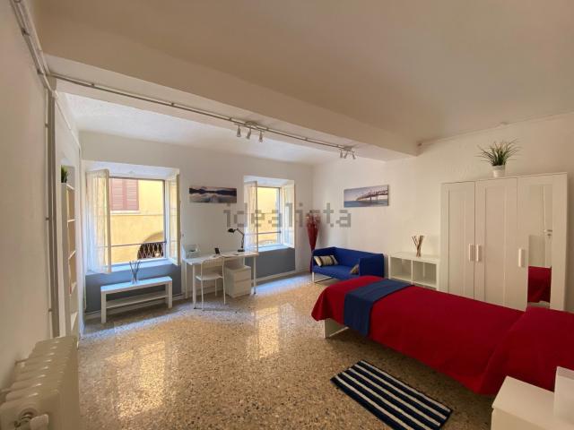 Stanze in affitto di m² in Via Cesare Battisti, 56