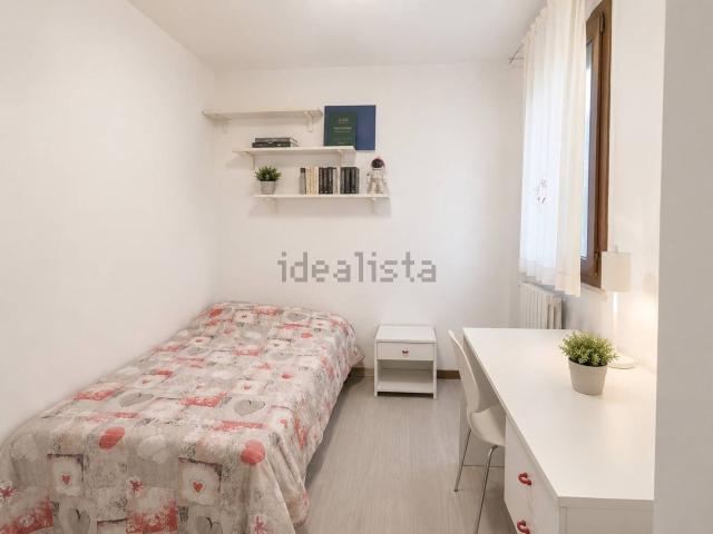 Stanze in affitto di m² in Via Coperta