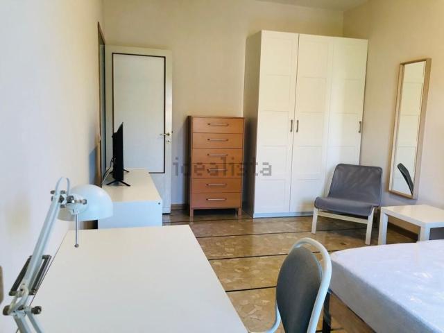 Stanze in affitto di m² in Via della Costituente, 18