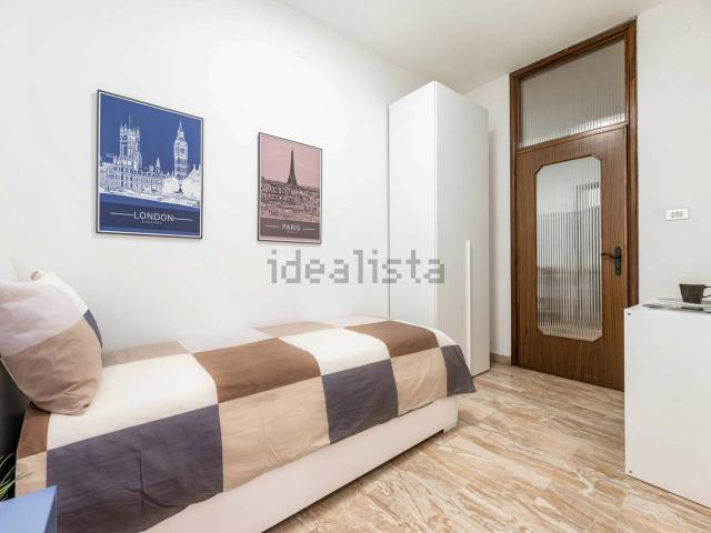 Stanze in affitto di m² in Via Domenico Piacentino
