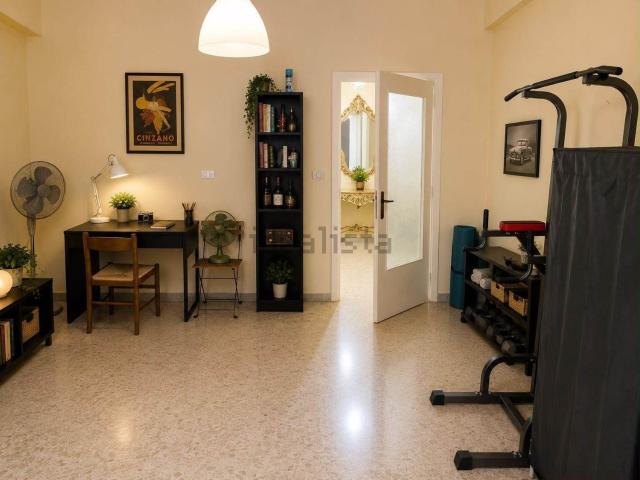 Stanze in affitto di m² in Via Eleonora D&apos Angiò, 46