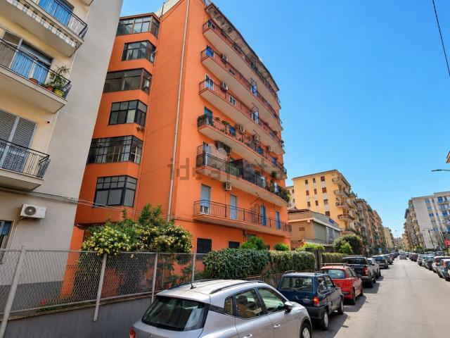 Stanze in affitto di m² in Via Eleonora D&apos Angiò, 9