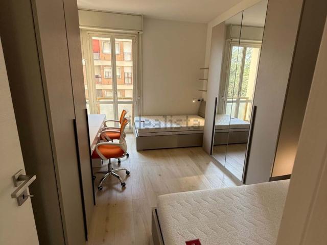 Stanze in affitto di m² in Via Ermete Zacconi, 16
