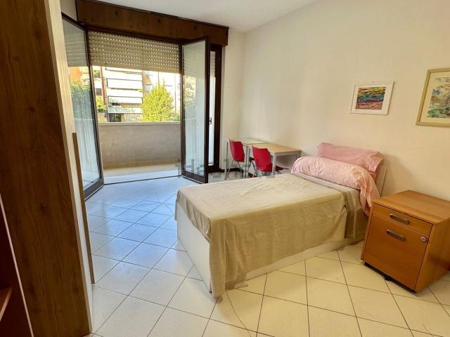 Stanze in affitto di m² in Via Felice Casorati, 3