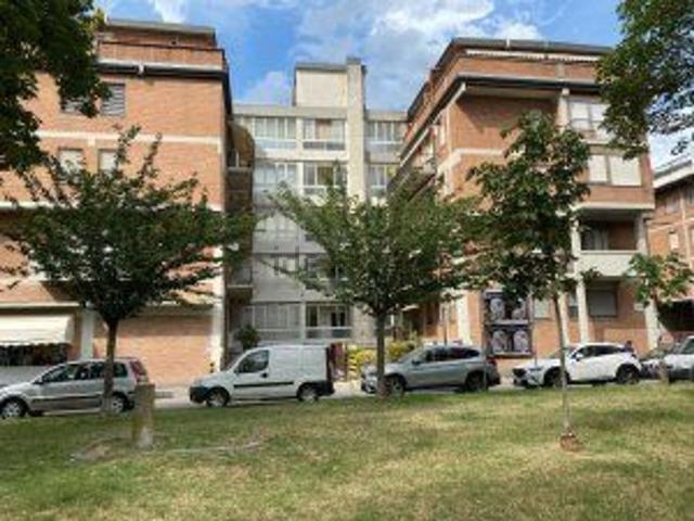 Stanze in affitto di m² in Via Fiume, 22