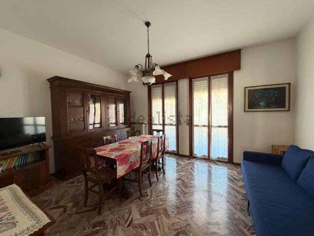 Stanze in affitto di m² in Via Fratelli Mordacci