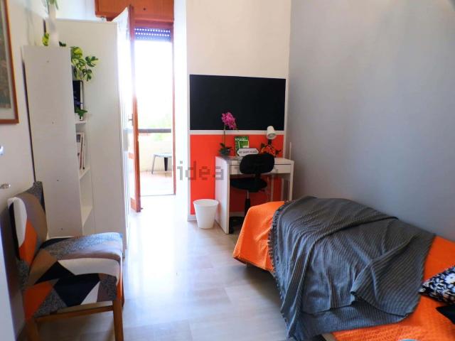 Stanze in affitto di m² in Via Giovanni Antonio Magini, 6