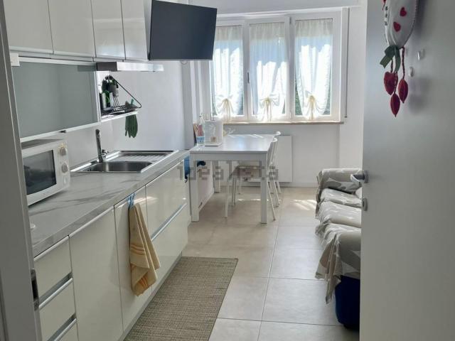 Stanze in affitto di m² in Via Giosuè Carducci, 2