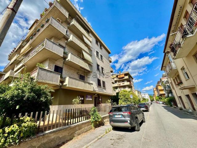 Stanze in affitto di m² in Via Giuseppe Pennesi