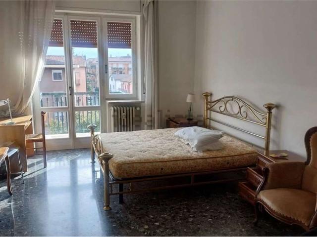 Stanze in affitto di m² in Via Goffredo Mameli, 10