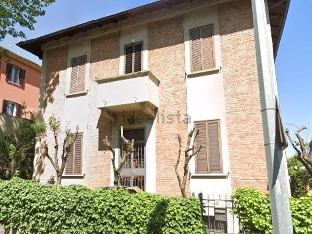 Stanze in affitto di m² in Via Innocenzo Malvasia, 43