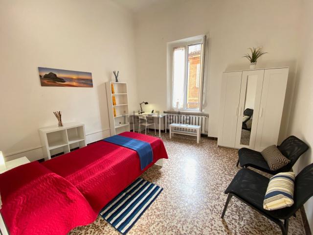 Stanze in affitto di m² in Via Jacopo Berengario, 58