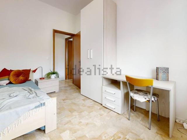 Stanze in affitto di m² in Via Lago di Lugano, 11
