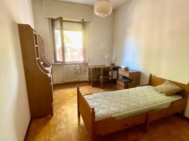 Stanze in affitto di m² in Via Medaglie D&apos Oro