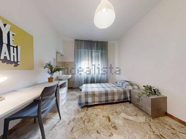 Stanze in affitto di m² in Via Monte Sabotino, 17