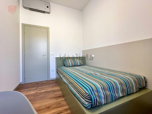 Stanze in affitto di m² in Via Montebello, 91