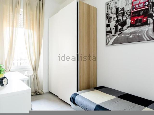 Stanze in affitto di m² in Via Oreste Regnoli, 50