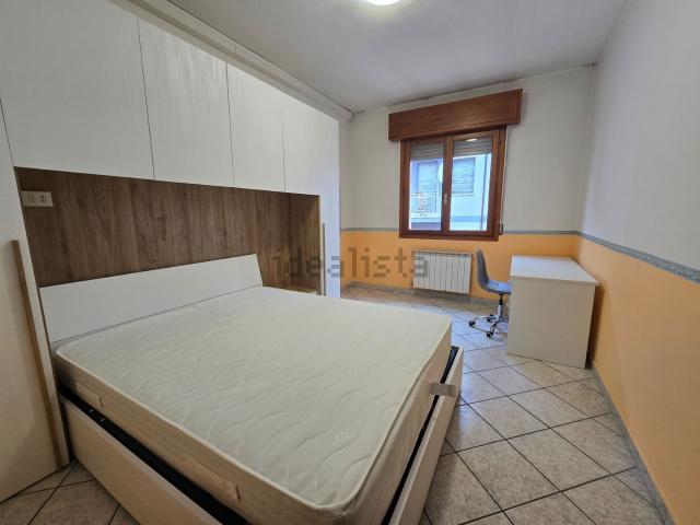 Stanze in affitto di m² in Via Paolo Gaddi, 42