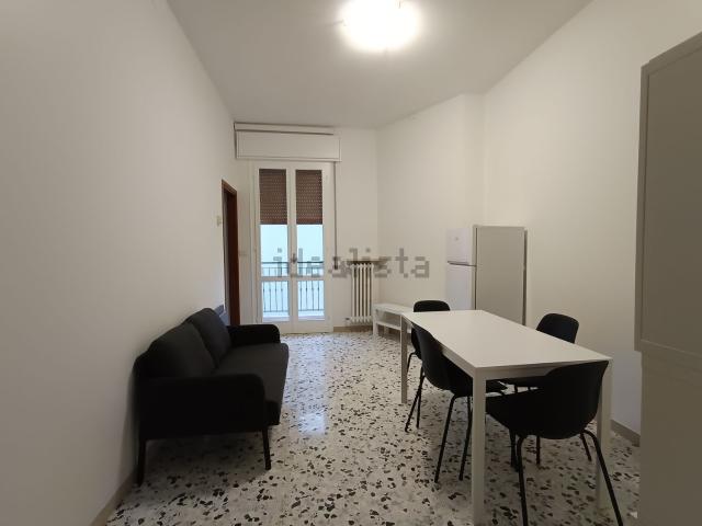 Stanze in affitto di m² in Via Pegli