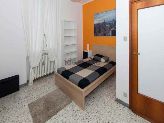 Stanze in affitto di m² in Via Pelagio Palagi, 14