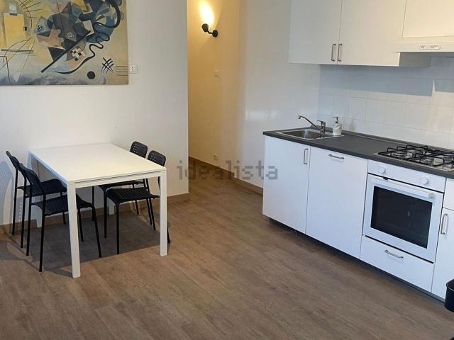 Stanze in affitto di m² in Via Piovese, 36