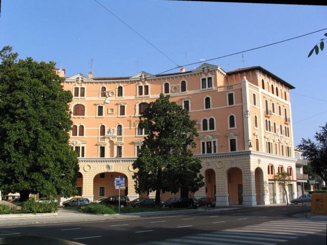Stanze in affitto di m² in Via Quattro Novembre