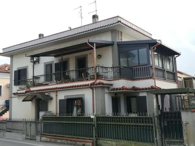 Stanze in affitto di m² in Via Rigopiano
