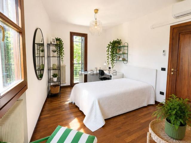 Stanze in affitto di m² in Via Roma, 113