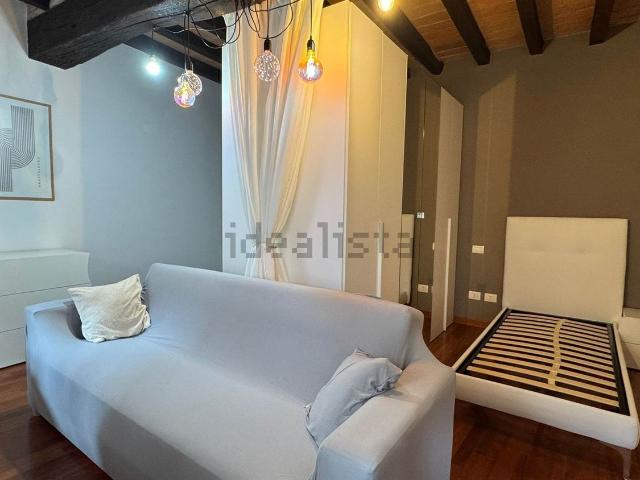 Stanze in affitto di m² in Via Roma, 321