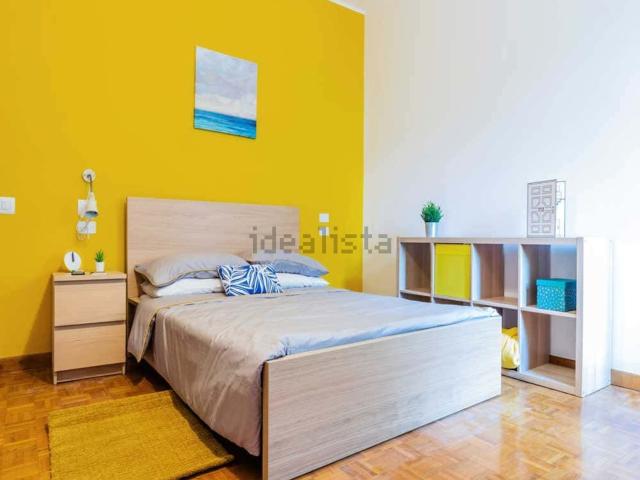 Stanze in affitto di m² in Via Roberto Schumann, 5