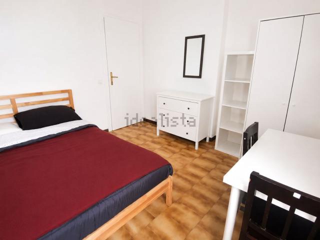 Stanze in affitto di m² in Via Santa Croce, 17
