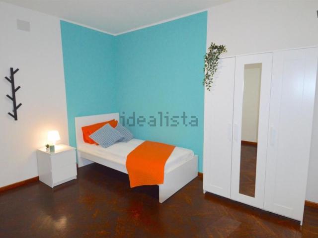 Stanze in affitto di m² in Via Savona