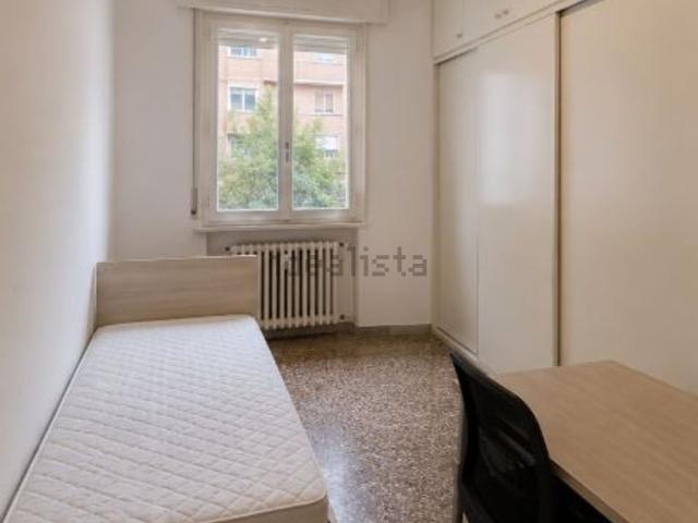 Stanze in affitto di m² in Via Serafino Calindri