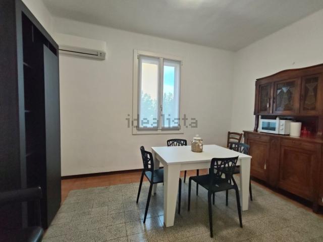 Stanze in affitto di m² in Via Silvio Pellico, 8
