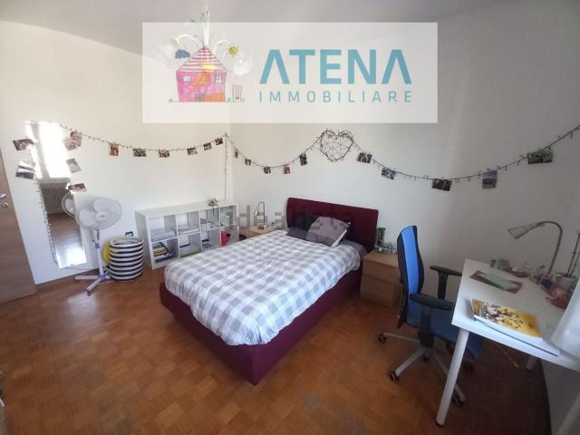 Stanze in affitto di m² in Via Stendhal